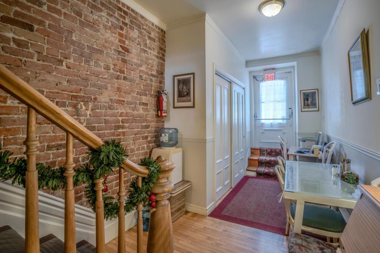 ケベックシティ B ＆ B メノワー モン キャルム Bed & Breakfast エクステリア 写真